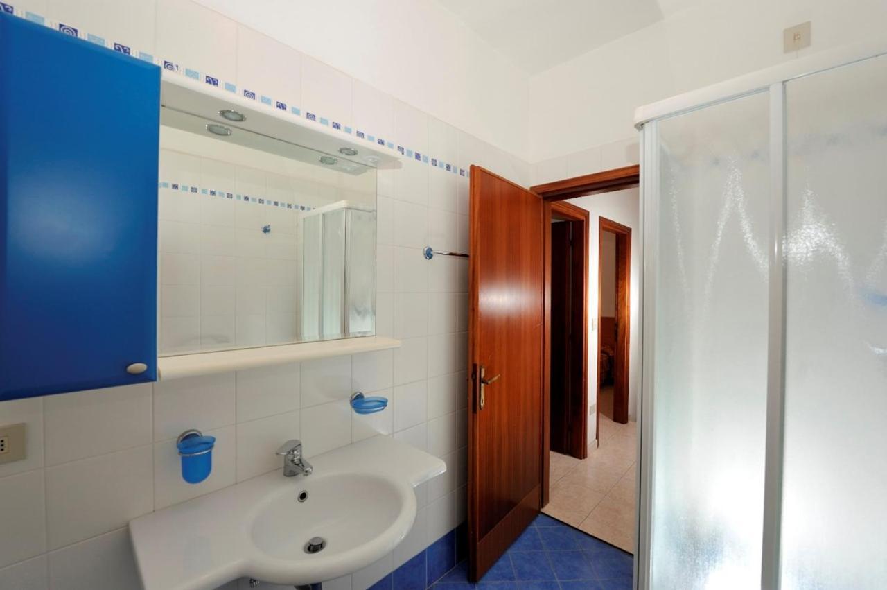 Amazing Villa With Private Garden In Bibione Zewnętrze zdjęcie